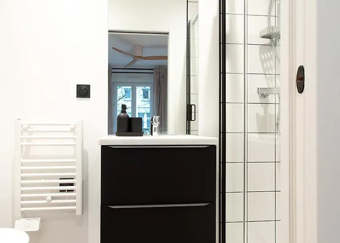 Apartment Mariotte - Le Bleu Majorelle - Independant Dijon