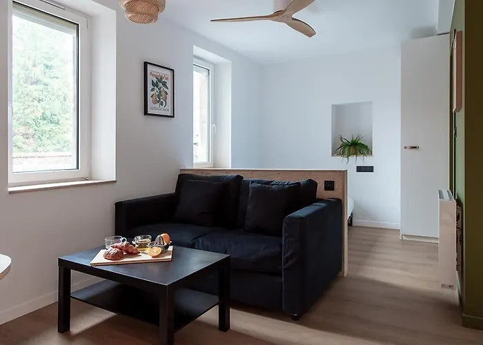 Mariotte - Le Bleu Majorelle - Independant *